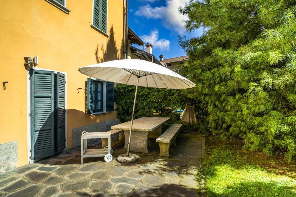 Residenza Al Lago San Maurizio D'opaglio Екстериор снимка
